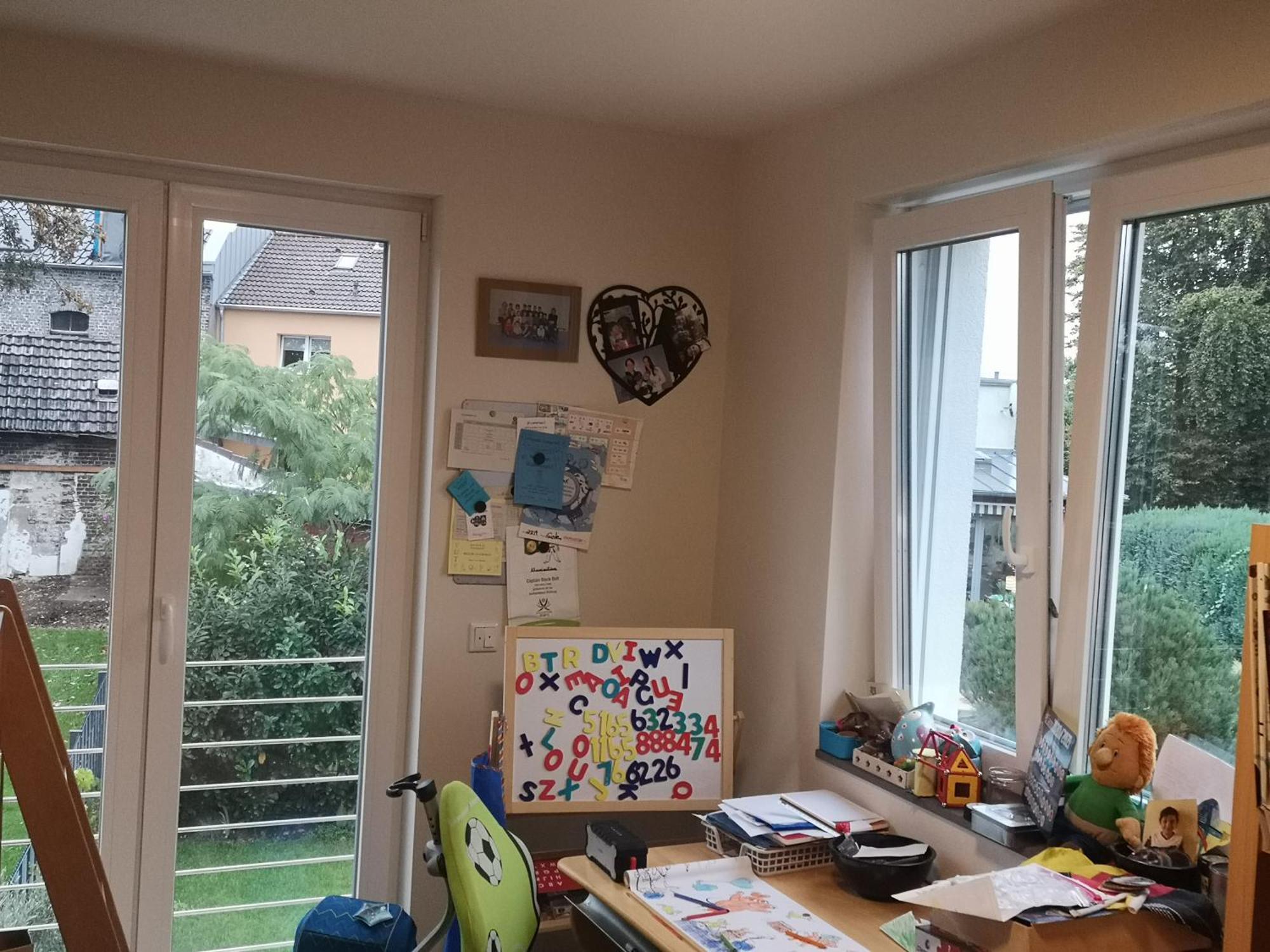 Vakantiehuis Modernes Haus Nahe Zentrum- Mindestens 6 Naechte *